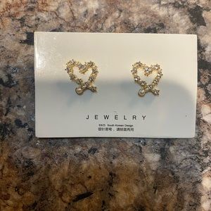 Heart golden earrings